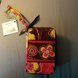 Vera Bradley, Carry It All Wristlet NWT
